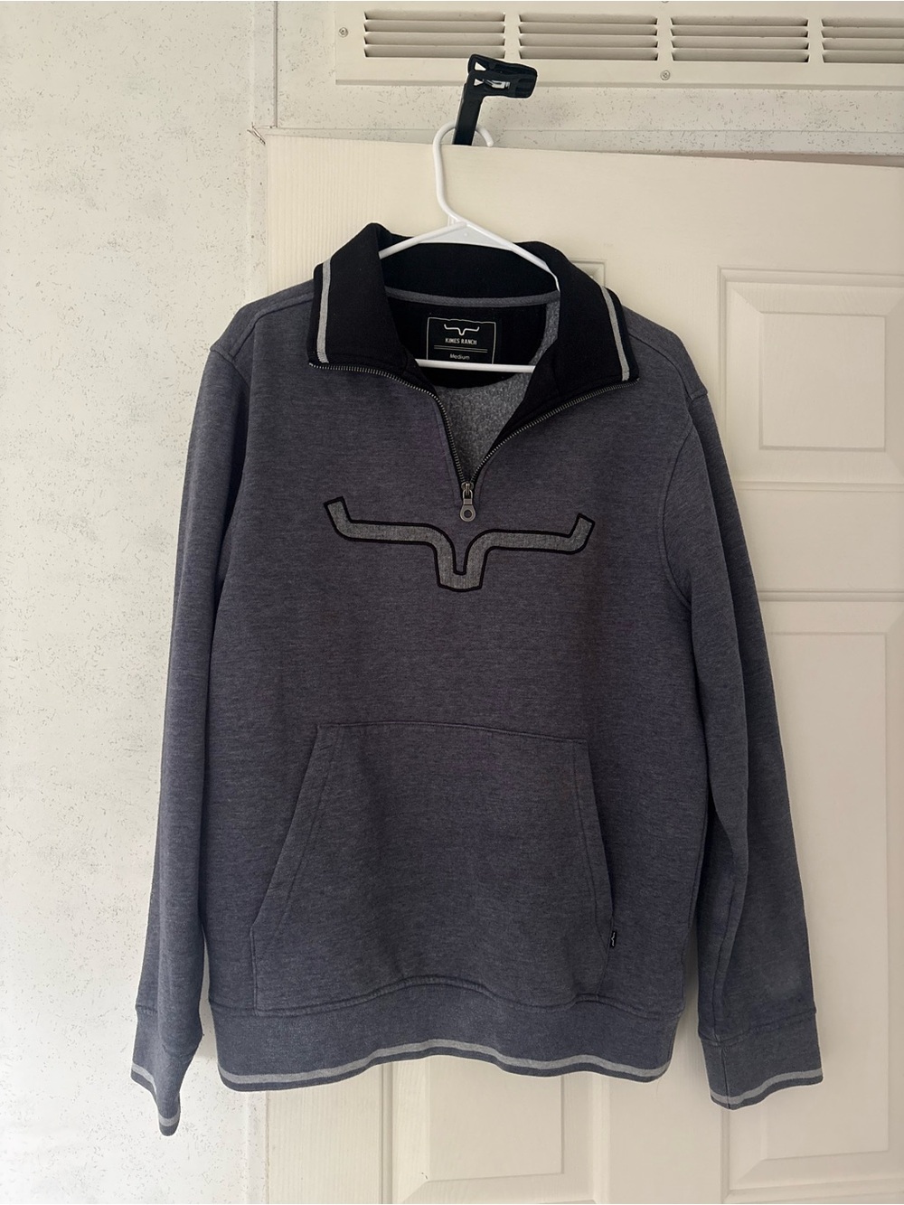 Kimes Ranch Men’s Gray Quarter-Zip Pullover Sweatshirt